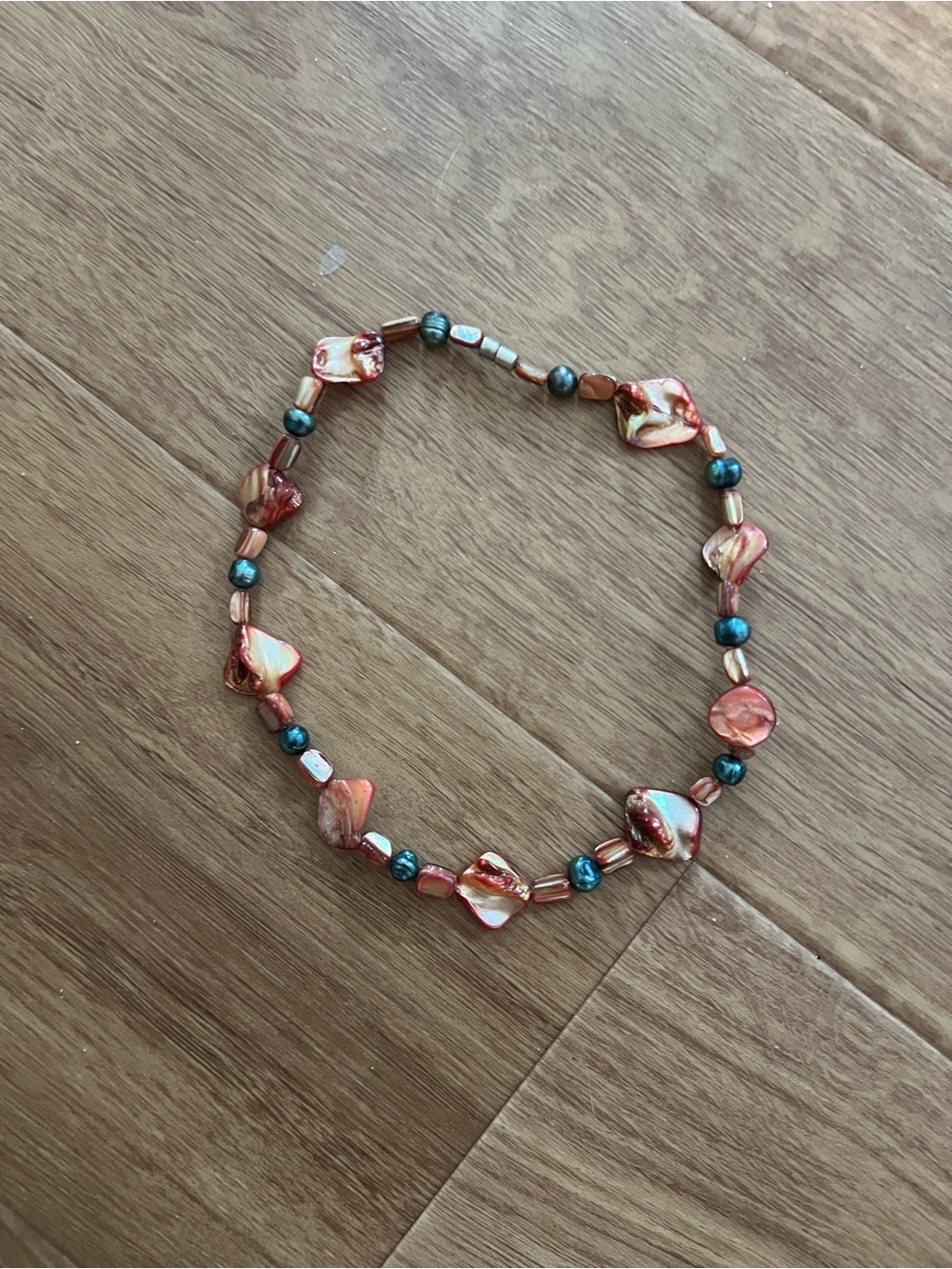 Vintage Orange Shell & Teal Bead Stretch Necklace